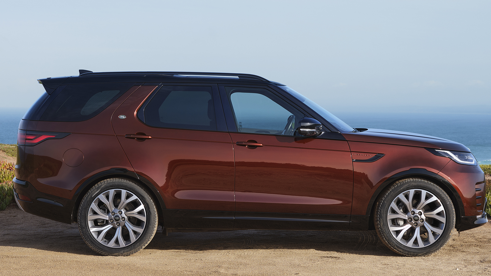 Νέες εκδόσεις Gemini και Tempest για το Land Rover Discovery